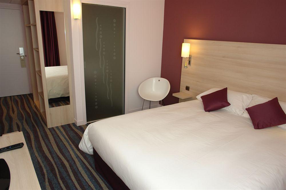 Brit Hotel Vendee Mer Les Achards  Dış mekan fotoğraf